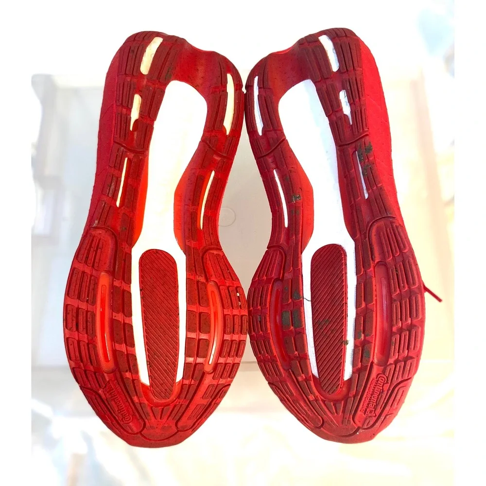 Adidas‎ Ultraboost Light Mens Running Shoes Red Triple Red Sneakers GZ5161